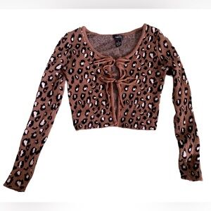 Leopard Print Tie front long sleeve shirt